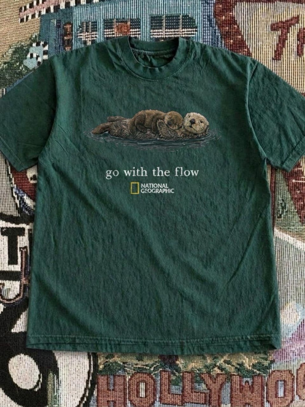 Gildan Otter 'Go With The Flow' National Geographic Tee